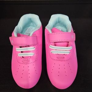 Stride rite cleats